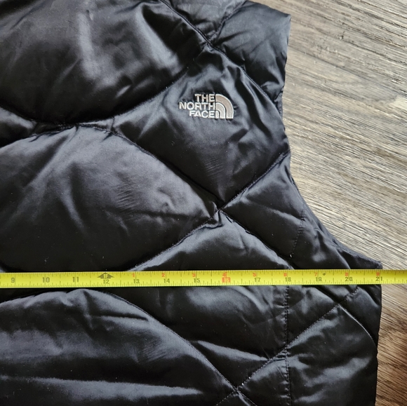 The North Face Women's Large 550 Fill Goose Down Puffer Vest Black Quilted - Picture 8 of 9